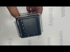 Régulateur de température PID monté sur panneau Omron E5CC-QX2A M-800