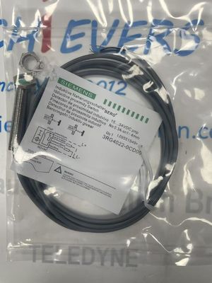 Interrupteur de proximité inductif Siemens 3RG4022-0CD00 avec linéarité ±0,2 % de la plage et protection IP66/67