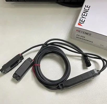 Le capteur de micro-écoulement liquide Keyence FD-XS8