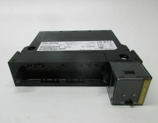 1756-OF8 ALLEN BRADLEY ContrôleLogix 8 Pt A/O I ou V Module ± 10V 0...20 mA