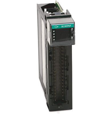 1756-OB32 ALLEN BRADLEY ControlLogix 32 Pt 12/24V DC D/O Module qui est utilisé pour le démarrage de la commande
