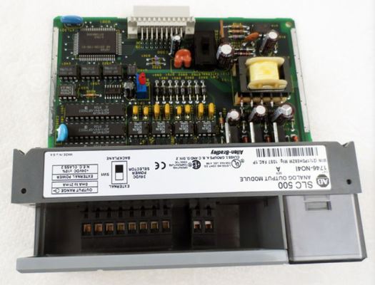 1746-NO4I Allen Bradley SLC Module de sortie analogique à 4 points Résolution 14 bits