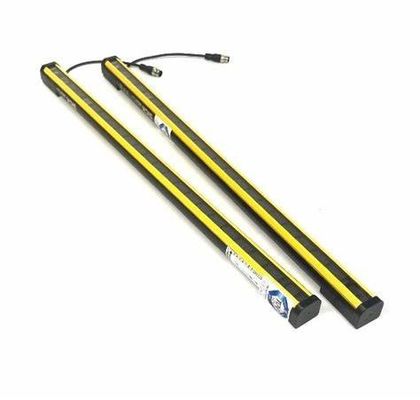 Éléments d'affichage LED de 30 mm de résolution dans SICK C4C-EA06030A10000 Barrières de sécurité immatérielles