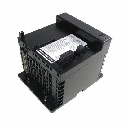 Allen Bradley 1756-PA75R ControlLogix alimentation redondante avec fréquence d'entrée de 47 à 63 Hertz