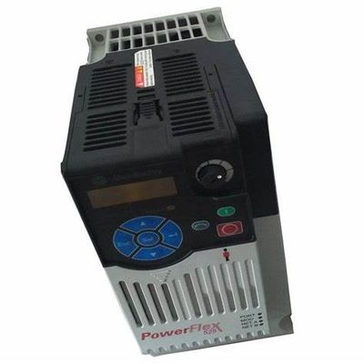 Allen-Bradley 25B-D2P3N104 est un PowerFlex 525 VFD à fréquence variable
