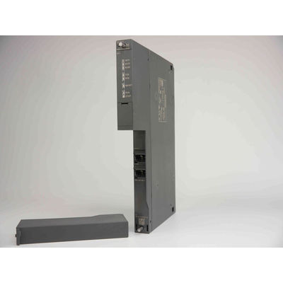 NFP Siemens IM 151-1 ST SIMATIC DP Interface Module 6ES7151-1AA06-0AB0 avec une perte de puissance de 3,3 W