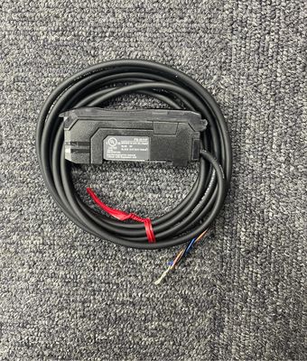 Capteur à fibre optique numérique KEYENCE FS-N11P avec unité principale de sortie PNP, type de câble