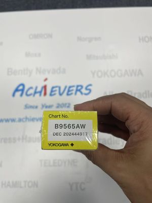 Yokogawa B9565AW CONTROLS GRAPHICS Graphique de bande de papier à ventilateur avec boîtier d'amplificateur en alliage d'aluminium coulé