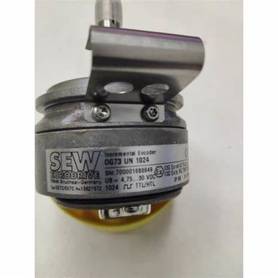 Codificateur incrémentiel Baumer 0G73UN1024 2 Sorties analogiques pour les centrales chimiques et électriques
