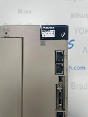 M12 Type de construction Yaskawa SGD7S-180A30B202 Contrôle analogique avec fonctionnalités avancées et dissipation de puissance ≤ 0,7 W