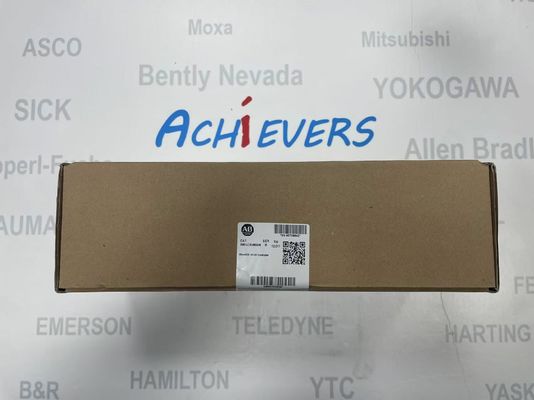 Contrôleur programmable Allen-Bradley 2080-LC30-48QWB, catégorie de tension 120/240 Volts CA