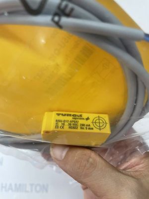 Turck BI5U-Q12-AP6X2 Capteur inducteur Intel Atom E3827 Type de processeur et fonctionnement de la limite de couple Défini par paramètres