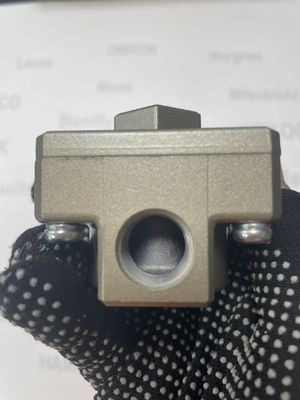 SMC AQ3000-03 Valve d'échappement rapide Amélioration de l'efficacité avec des éléments d'affichage LED