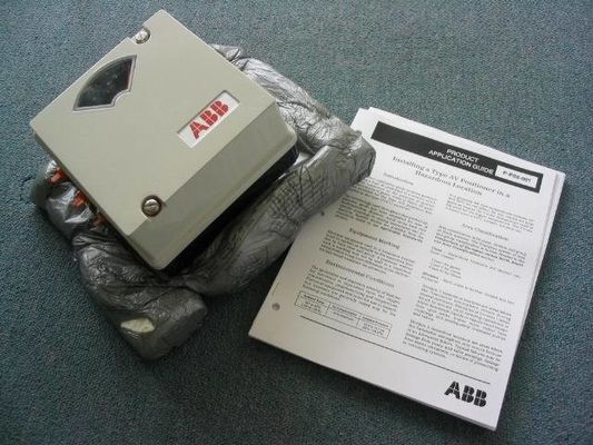 ABB 264DSFSSB1A1 Transmetteur de pression série 2600 T Montage NAMUR et technologie FDI/FDT pour un contrôle optimal des processus