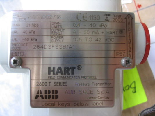 ABB 264DSFSSB1A1 Transmetteur de pression série 2600 T Montage NAMUR et technologie FDI/FDT pour un contrôle optimal des processus