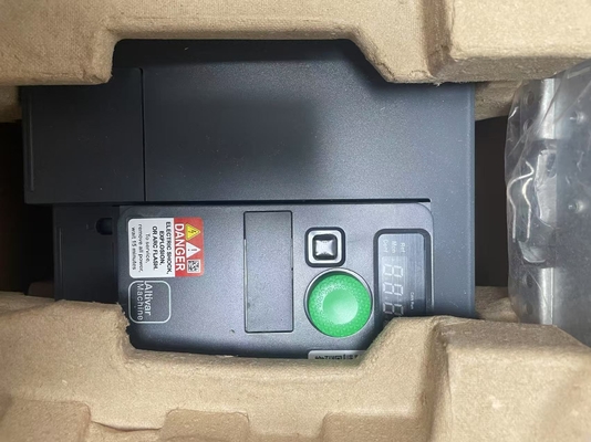 Schneider ATV320U40N4C Lecteur à fréquence variable