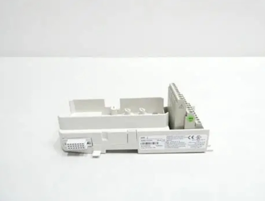 ABB 3BSE013230R1 Unité terminale de module compact certifiée ATEX IECEx