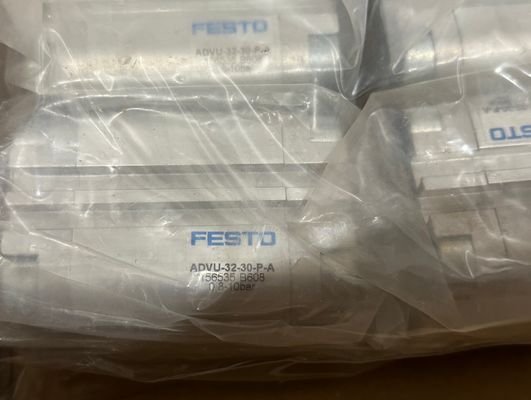 Vérin compact Festo ADVU-32-30-P-A