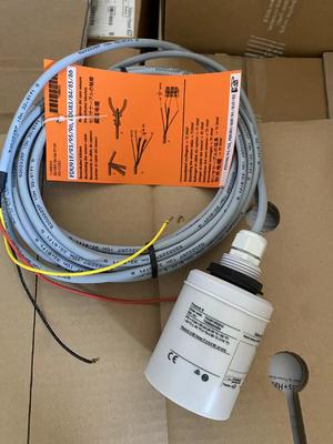 Endress Hauser FDU91 - RG2AA est une sonde de niveau ultrasonique