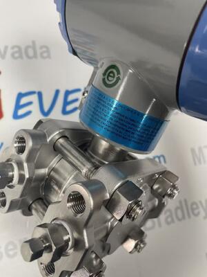 Honeywell STR82D2-41A1AS-I-AADD-11C-B-3 SmartLine Remote Diaphragm Seal Pressure Transmitter