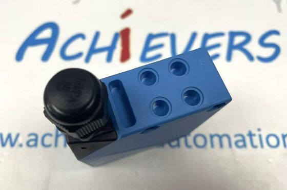 Capteur photoélectrique compact haute performance SICK WT34-V210