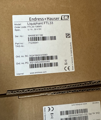 E+H FTL33-1369/0 Commutateur de niveau de fourchette de réglage vibronique hygiénique