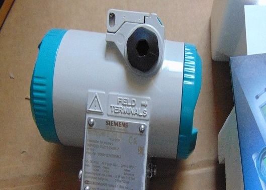 7MF4033-1DA10-2AB6-Z A01+Y01+Y15 Émetteur SIEMENS