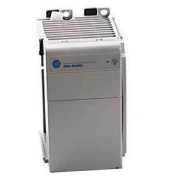 1769-PA2 ALLEN BRADLEY CompactLogix AC 2A/0.8A L'alimentation électrique est de 85 à 265 V AC