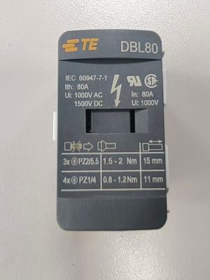 Connectivité TE / Entrelec DBL80 Blocs de distribution d'alimentation Erreur de linéarité 0,1% Fréquence de commutation ≤ 10 Hz Norme industrielle