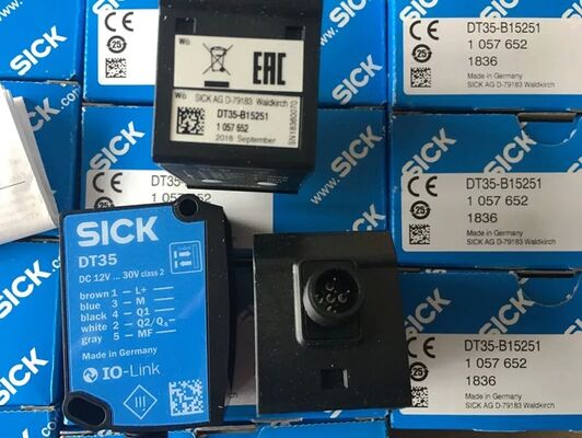 SICK dt35 b15251 feuille de données Capteur de distance laser de temps de vol